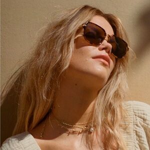 Aerie Oversized Vintage Sunglasses